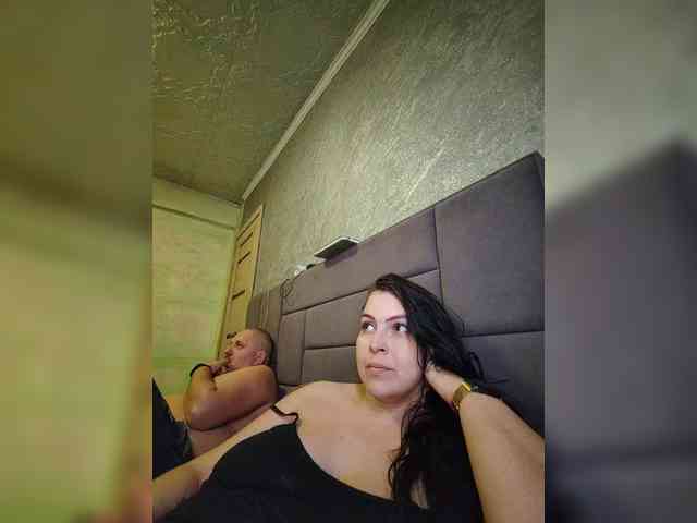 Cleopatra1990 webcam