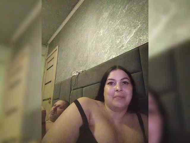 Cleopatra1990 webcam