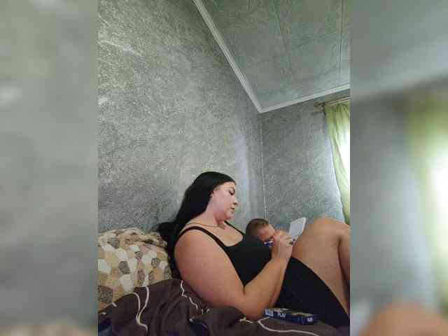 Cleopatra1990 webcam