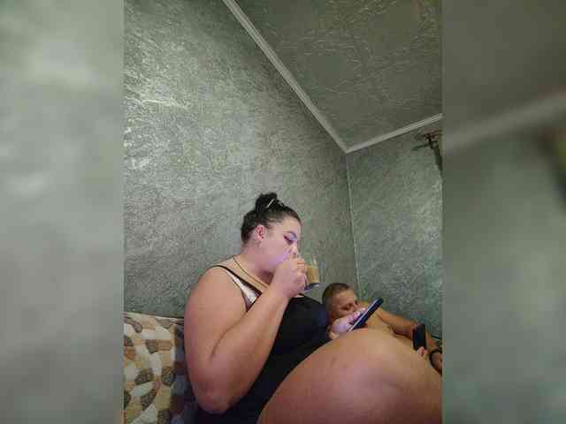 Cleopatra1990 webcam