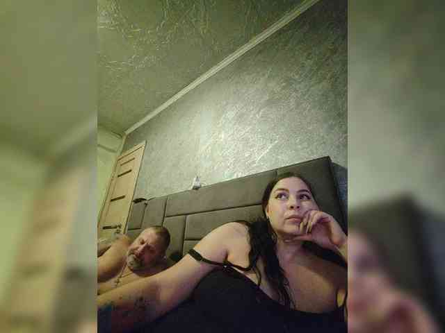 Cleopatra1990 webcam