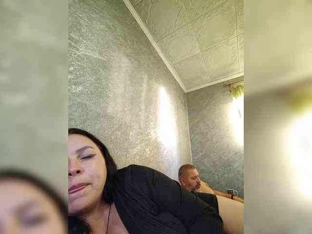 Cleopatra1990 webcam