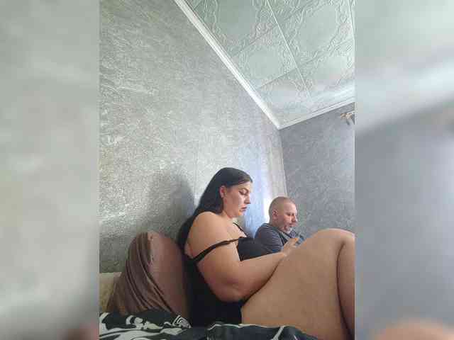 Cleopatra1990 webcam