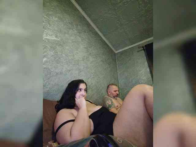 Cleopatra1990 webcam