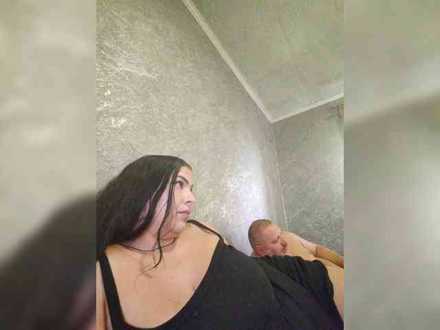 Cleopatra1990 webcam