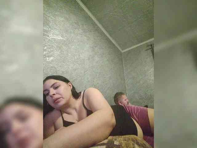 Cleopatra1990 webcam