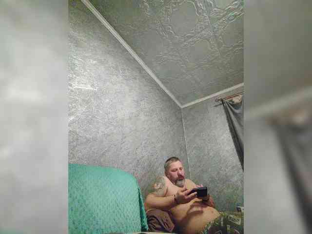 Cleopatra1990 webcam