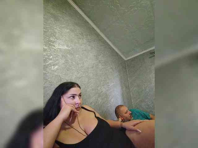 Cleopatra1990 webcam