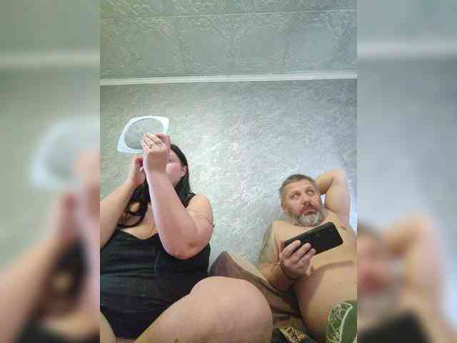 Cleopatra1990 webcam