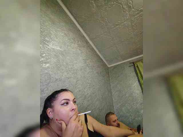Cleopatra1990 webcam