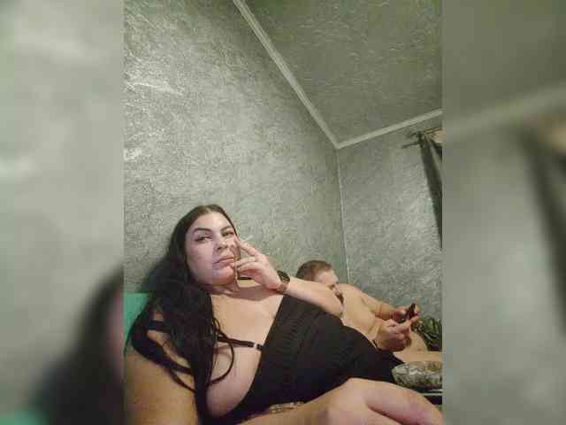 Cleopatra1990 webcam