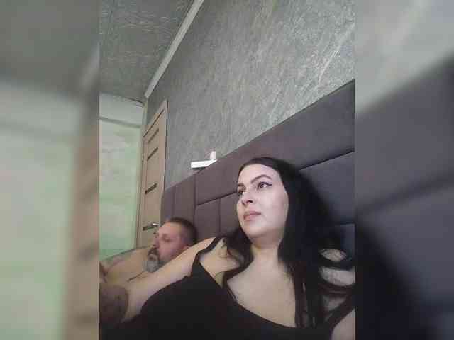 Cleopatra1990 webcam