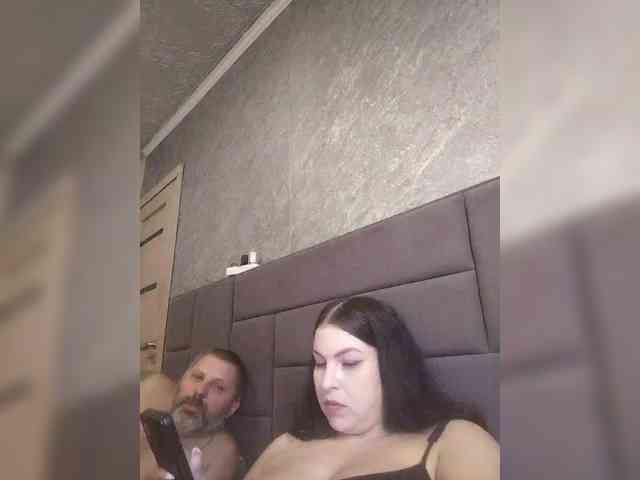 Cleopatra1990 webcam