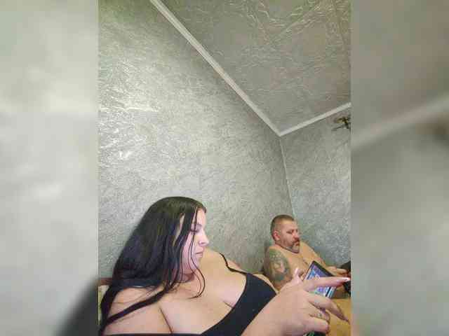 Cleopatra1990 webcam