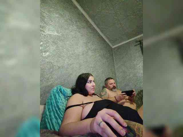 Cleopatra1990 webcam