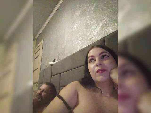 Cleopatra1990 webcam