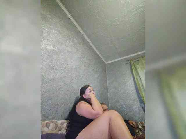 Cleopatra1990 webcam