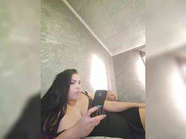 Cleopatra1990 webcam