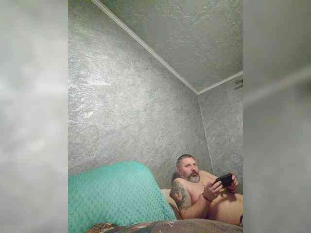 Cleopatra1990 webcam