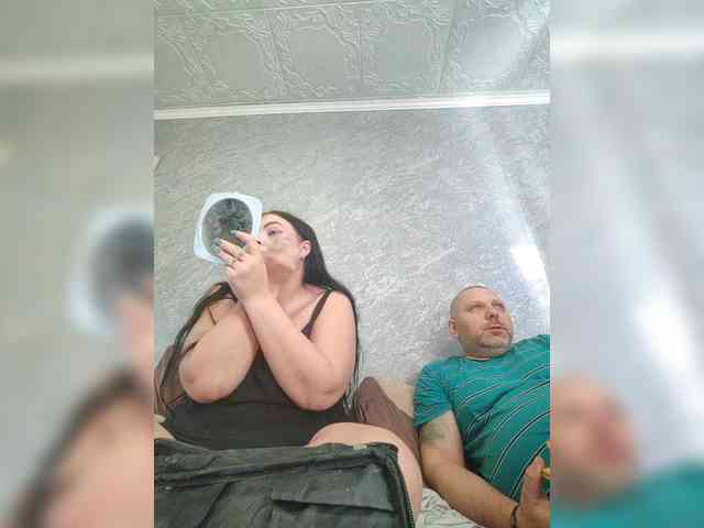 Cleopatra1990 webcam