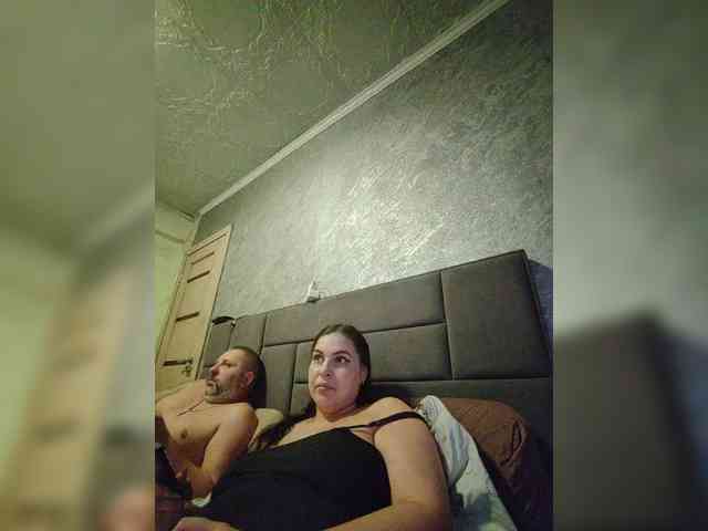 Cleopatra1990 webcam