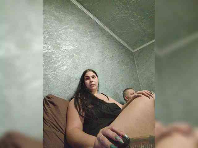 Cleopatra1990 webcam