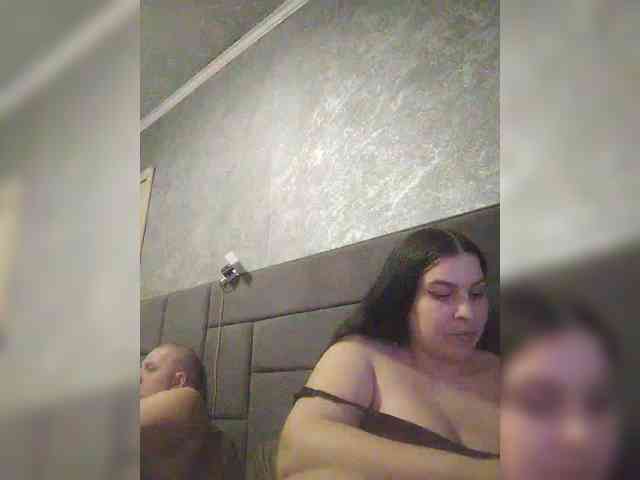 Cleopatra1990 webcam