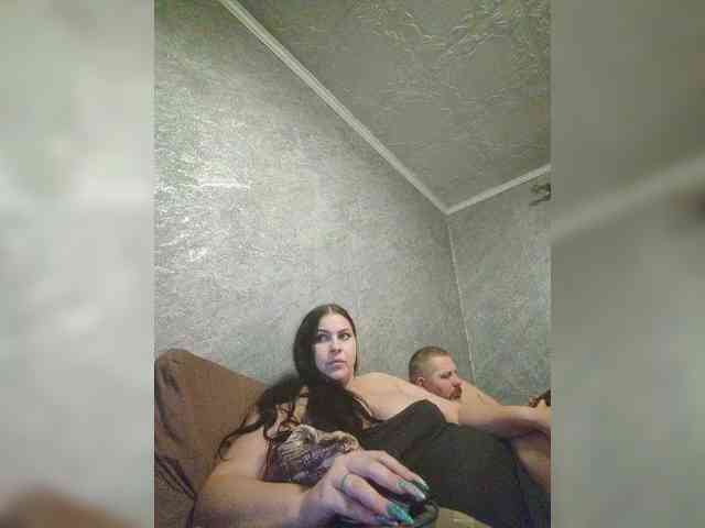 Cleopatra1990 webcam