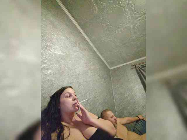 Cleopatra1990 webcam