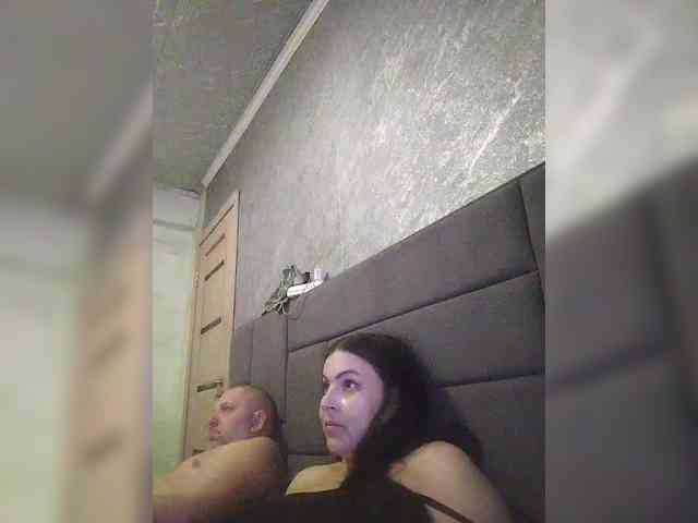 Cleopatra1990 webcam