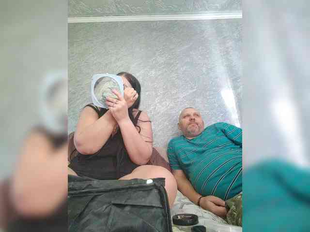 Cleopatra1990 webcam