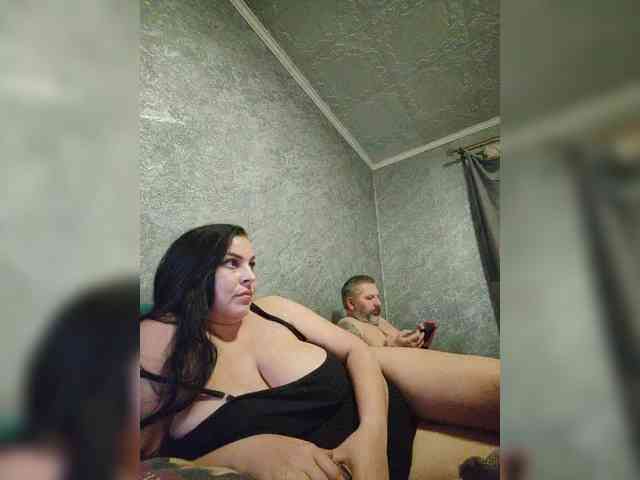 Cleopatra1990 webcam