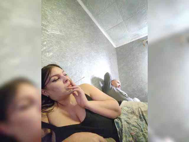 Cleopatra1990 webcam