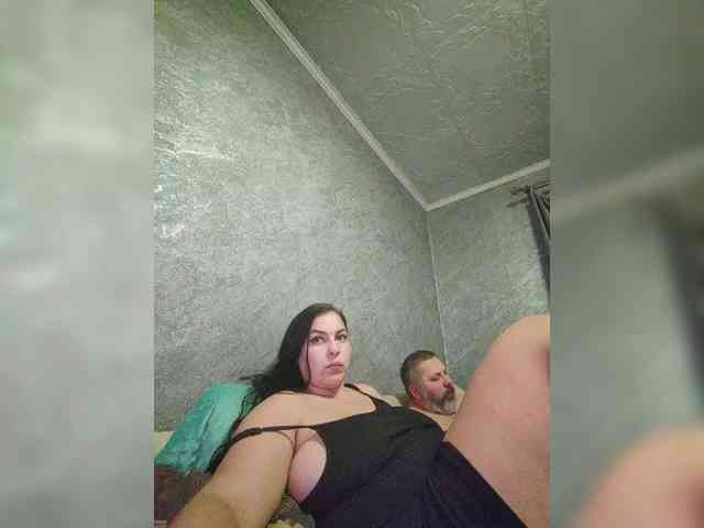 Cleopatra1990 webcam