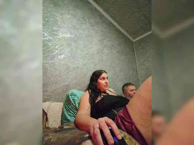 Cleopatra1990 webcam