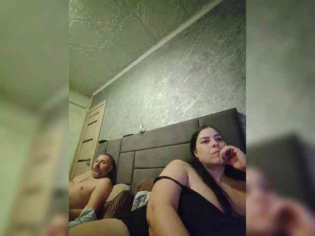 Cleopatra1990 webcam