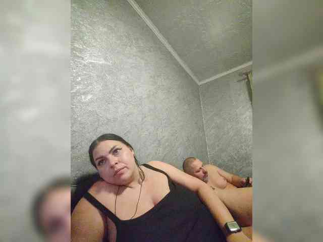 Cleopatra1990 webcam