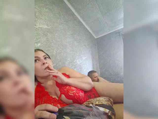 Cleopatra1990 webcam