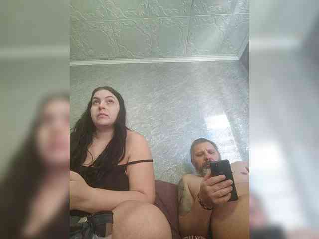 Cleopatra1990 webcam