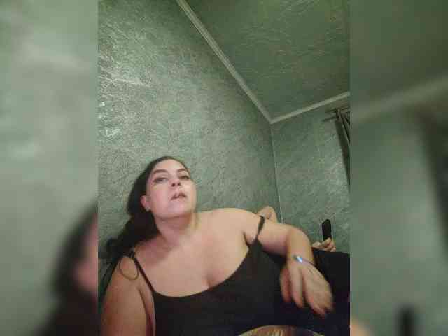 Cleopatra1990 webcam