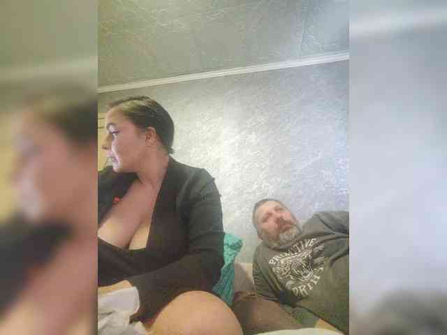 Cleopatra1990 webcam