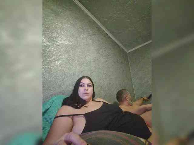 Cleopatra1990 webcam