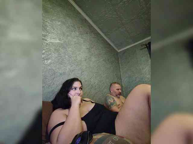 Cleopatra1990 webcam