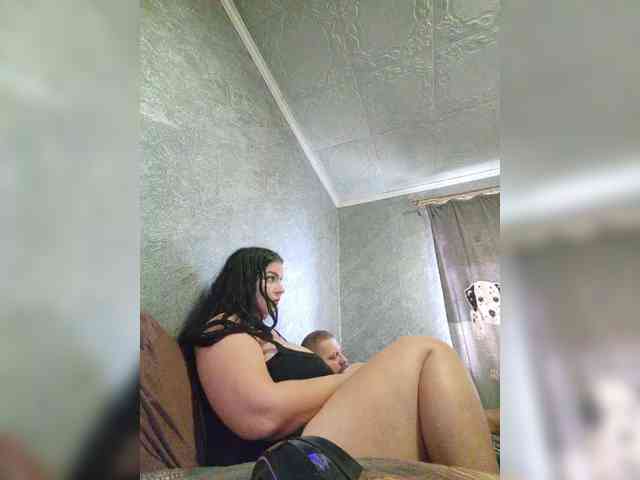 Cleopatra1990 webcam