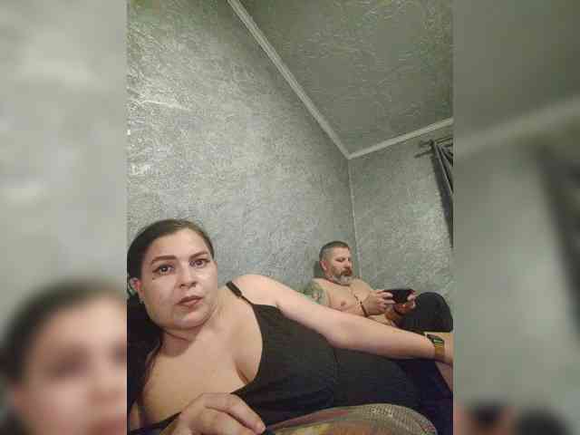 Cleopatra1990 webcam