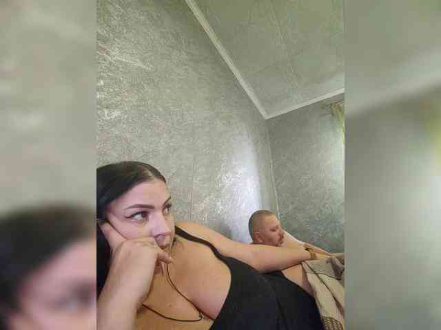 Cleopatra1990 webcam