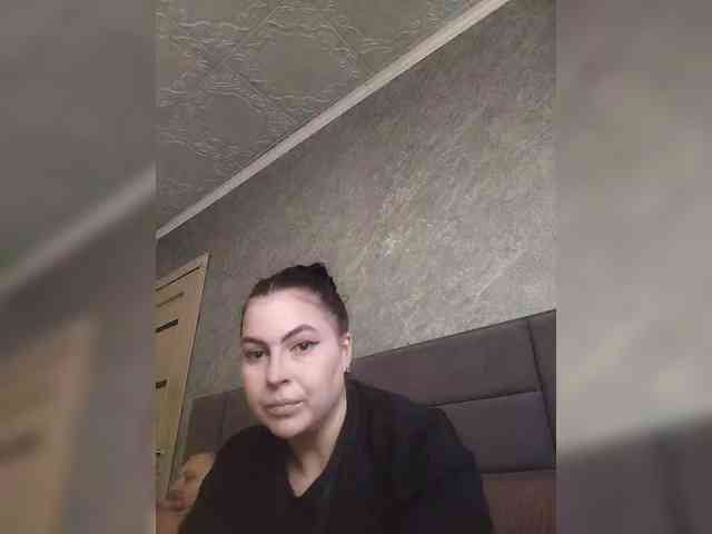 Cleopatra1990 webcam