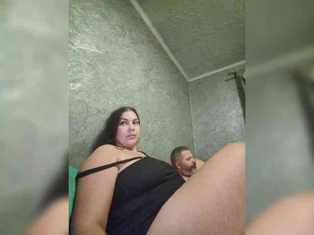 Cleopatra1990 webcam