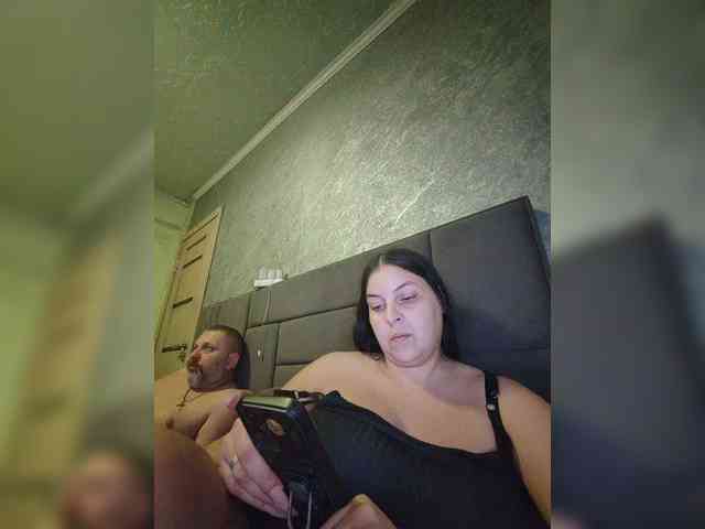 Cleopatra1990 webcam