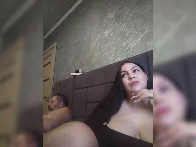 Cleopatra1990 webcam